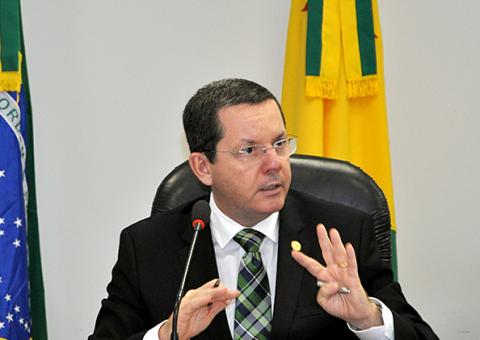 CNJ envia conselheiro para avaliar denúncia de irregularidade em concurso do TJam